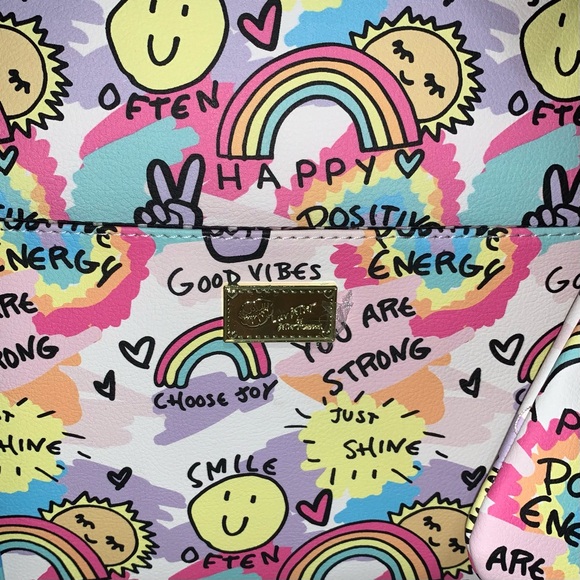 Betsey Johnson “Good Vibes” Weekender Travel Bag with Wristlet/Crossbody Bag - Picture 15 of 16